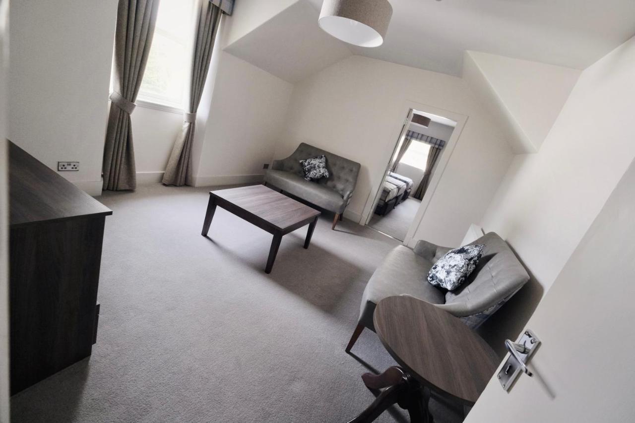 Fife Lodge Hotel Banff Bagian luar foto