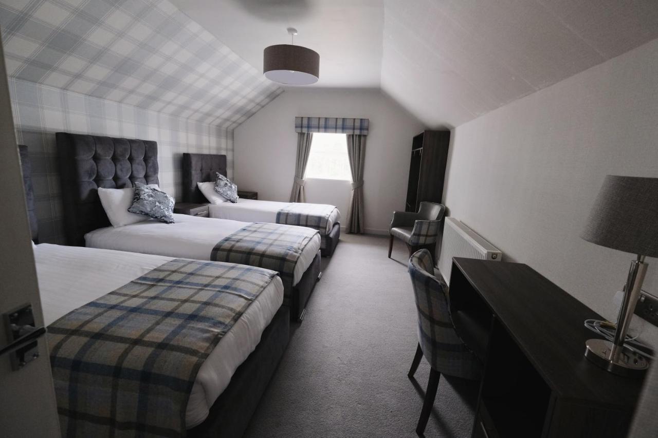 Fife Lodge Hotel Banff Bagian luar foto
