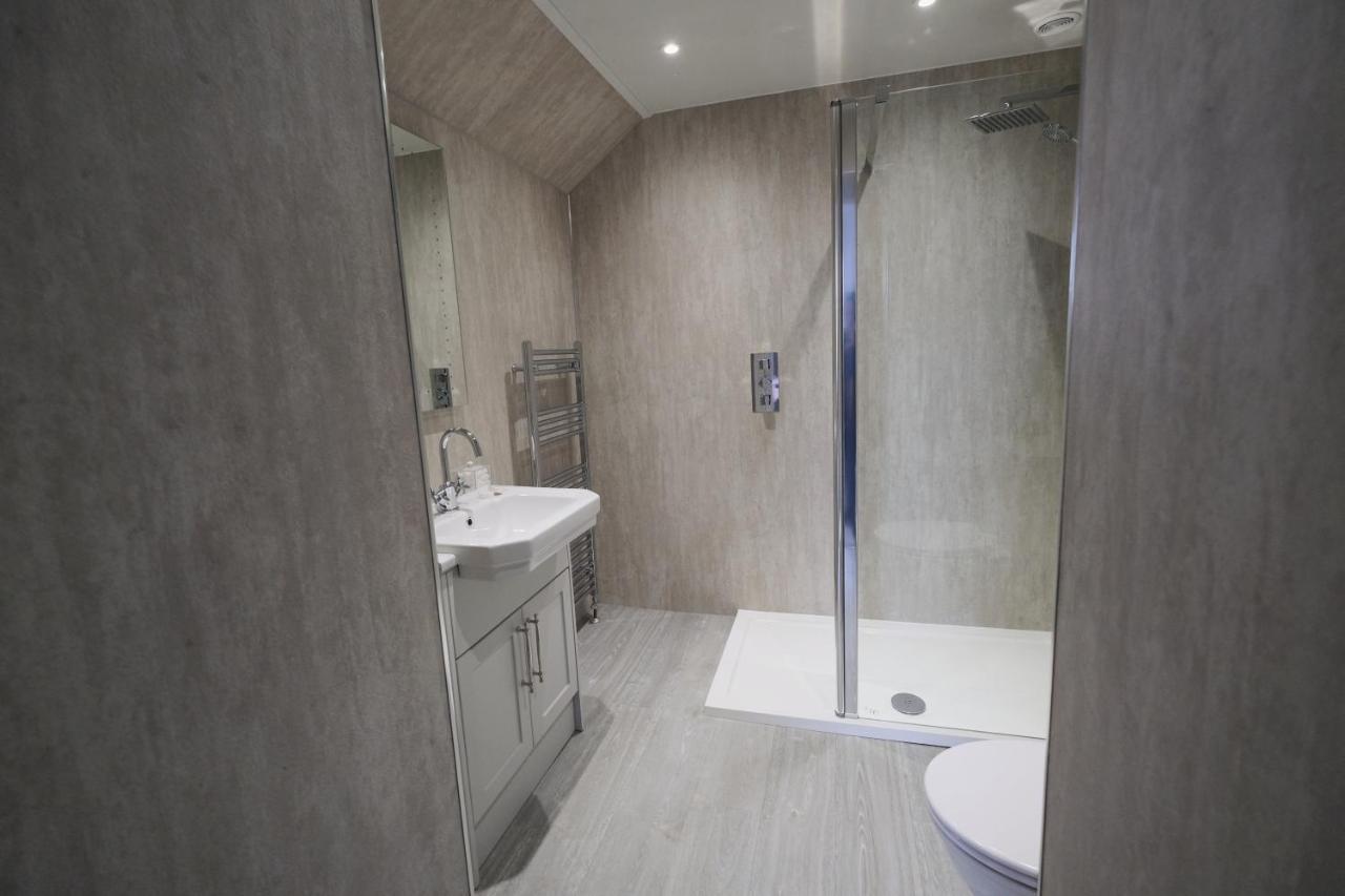 Fife Lodge Hotel Banff Bagian luar foto