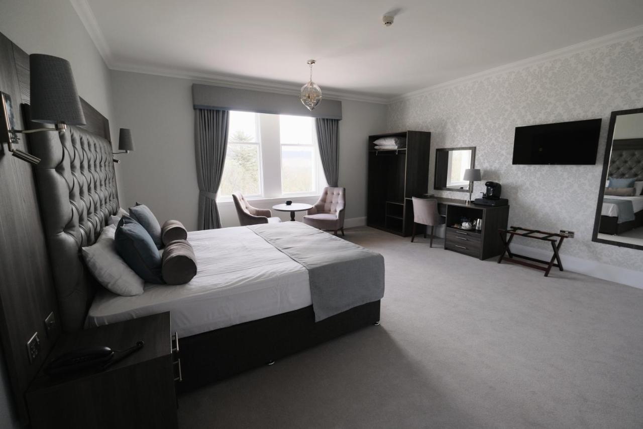 Fife Lodge Hotel Banff Bagian luar foto